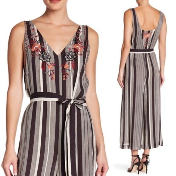 Crimson in Grace Pants - NEW Crimson in Grace Embroidered Jumpsuit M